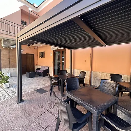 Otel Le Rose 2*