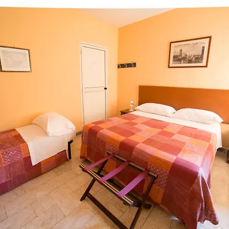 Le Rose Otel