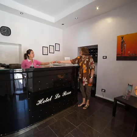 Otel Le Rose Tivoli Terme