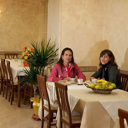 Hotell Le Rose